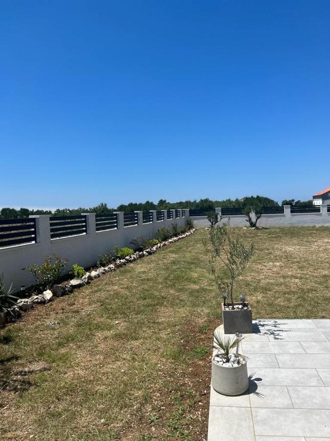 Apartmani Fulir 沃希 外观 照片
