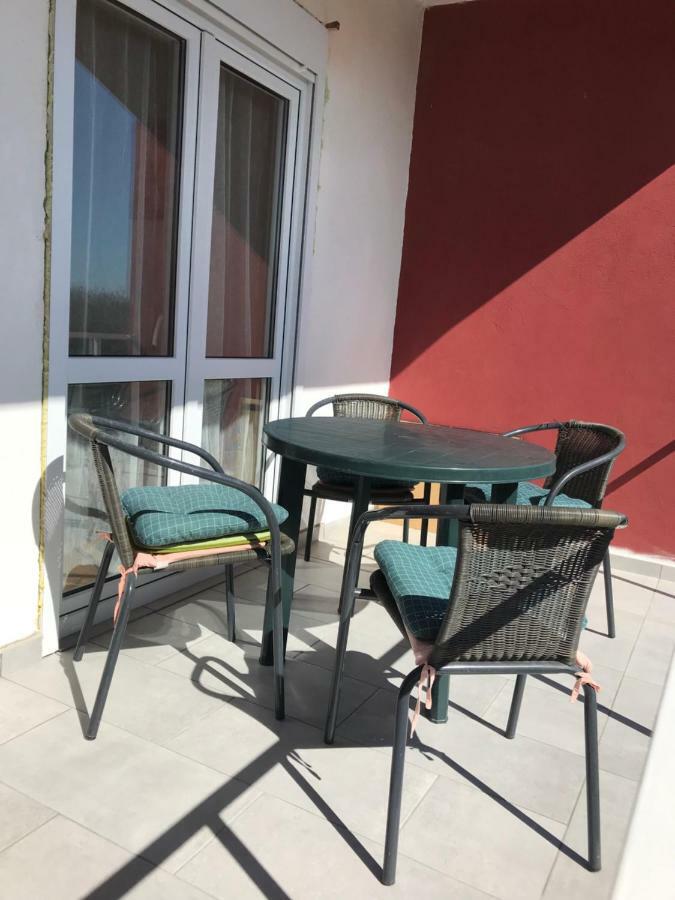 Apartmani Fulir 沃希 外观 照片