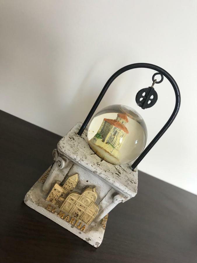 Apartmani Fulir 沃希 外观 照片